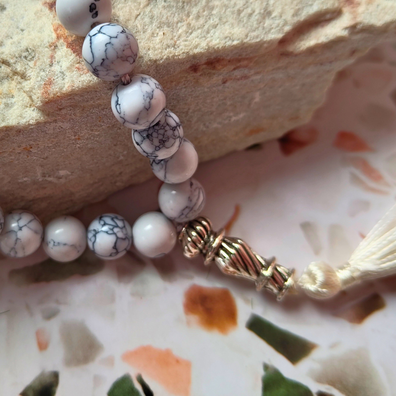 White marble stone look 33 count Islamic prayer beads.