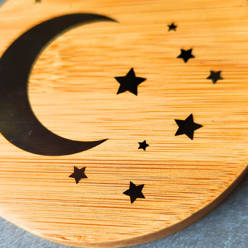 Islamic design printed bamboo coaster for work or home or the perfect gift for a new Muslim.