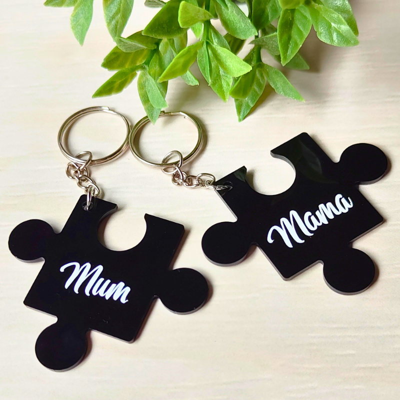 Novelty puzzle piece keyrings for Mum | Mama jigsaw piece keychain.