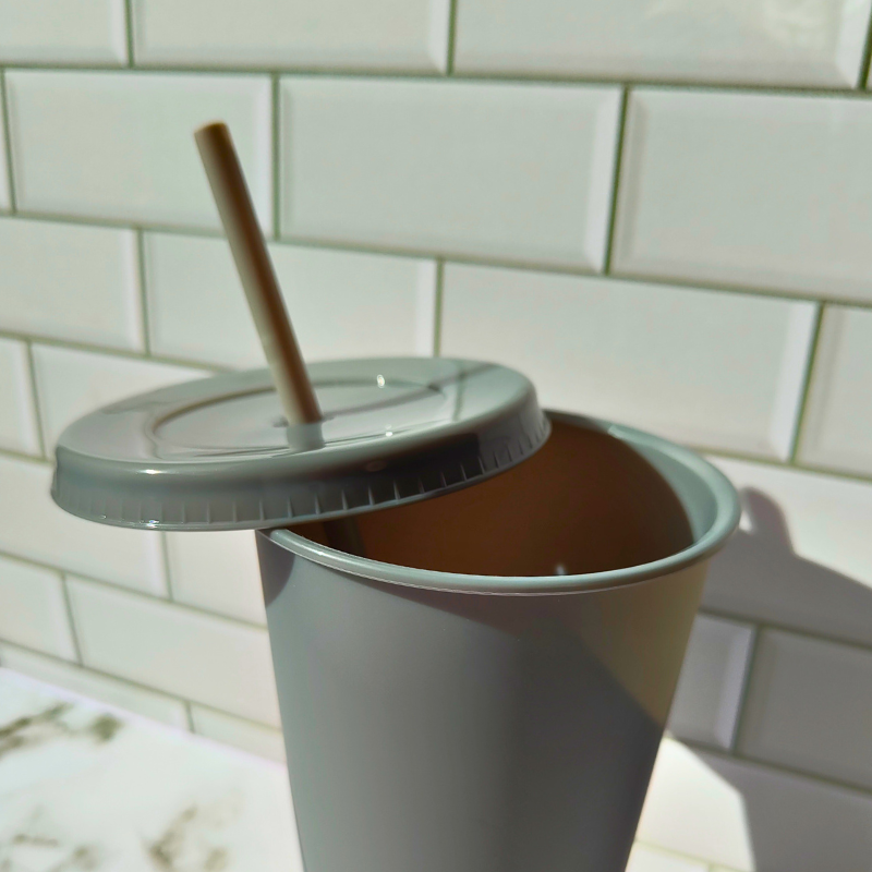 Lid and straw cups for kids.