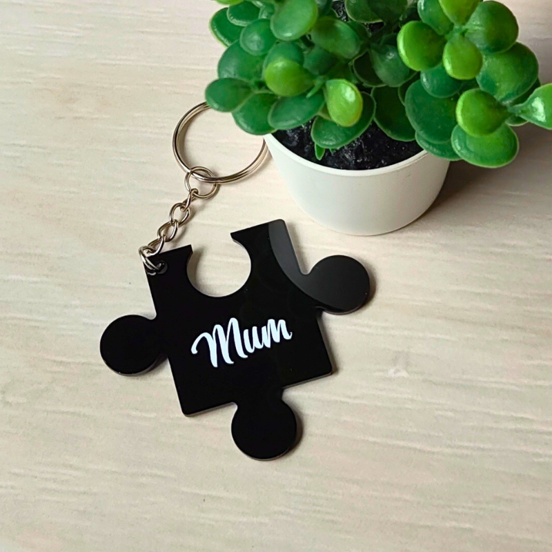 Mum Jigsaw Puzzle piece keyring.