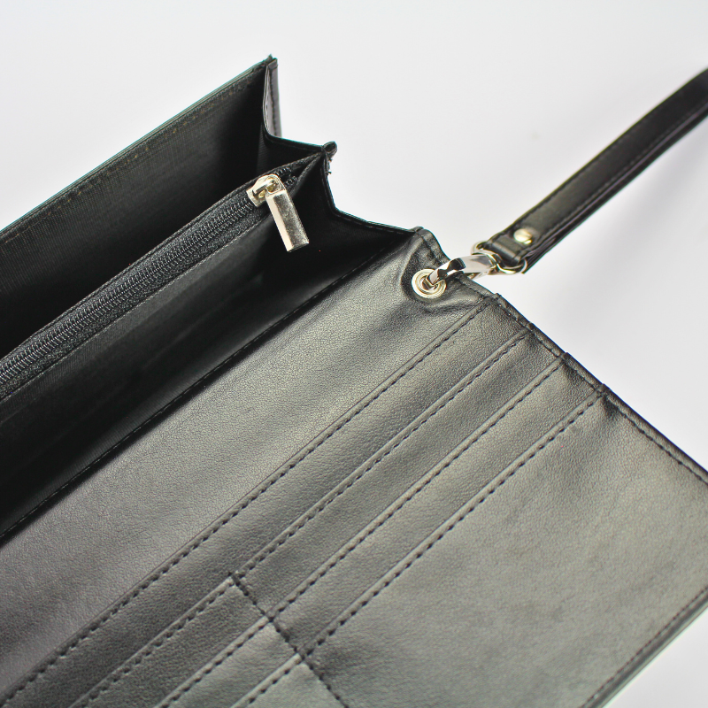 Vegan Leather | PU Leather | Fake Leather | Purse | Wallet | Clutch | Wrist Strap